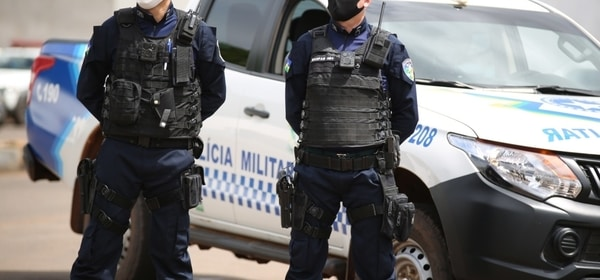 MONSTRUOSIDADE - “Não quero ser algemado”, diz acusado de agredir e sentar sobre a barriga da esposa grávida em Porto Velho